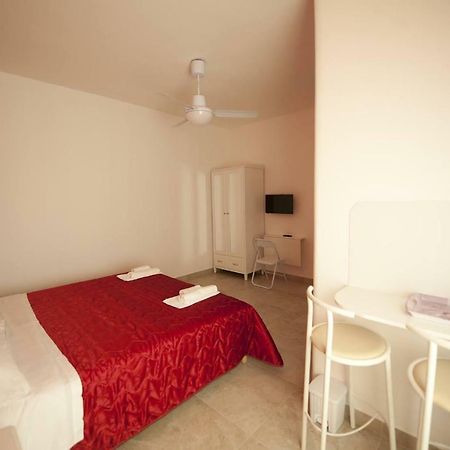 Casale Delle Piane Bed & Breakfast Matera Bagian luar foto