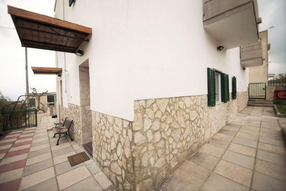 Casale Delle Piane Bed & Breakfast Matera Bagian luar foto