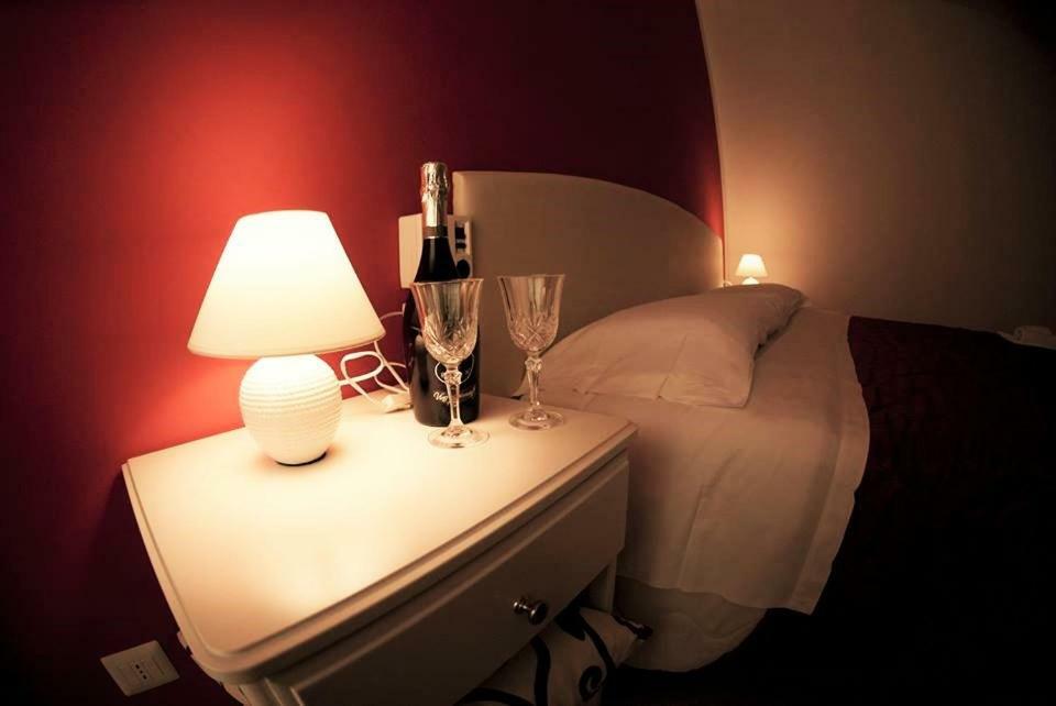 Casale Delle Piane Bed & Breakfast Matera Bagian luar foto